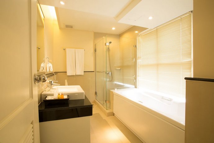 Hope Land Hotel Sukhumvit 24