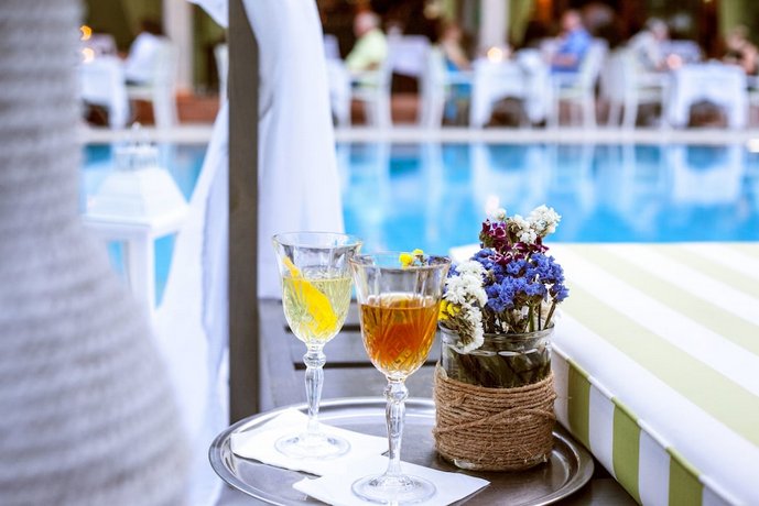La Piscine Art Hotel Philian Hotels and Resorts