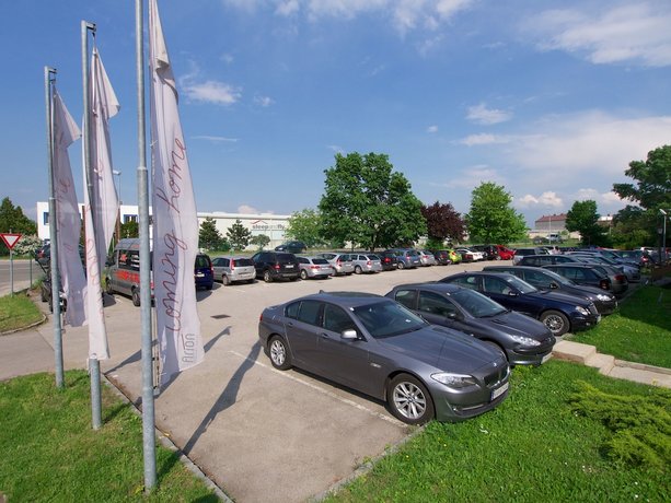 Arion Airport Hotel
