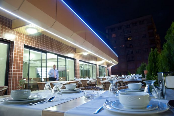 Dundar Hotel
