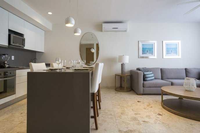 Anah Suites