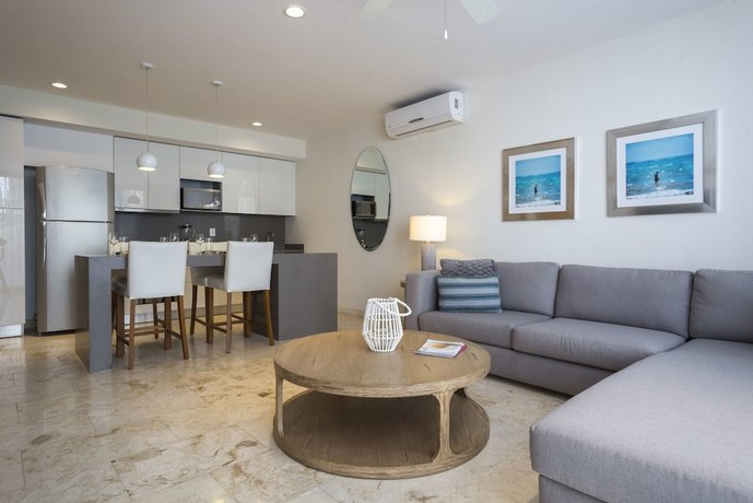 Anah Suites