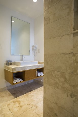 Anah Suites