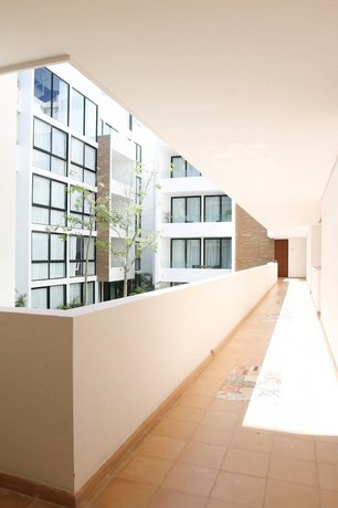 Anah Suites