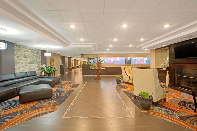 Ramada Plaza by Wyndham Charlotte Airport Conference Center Hotel
