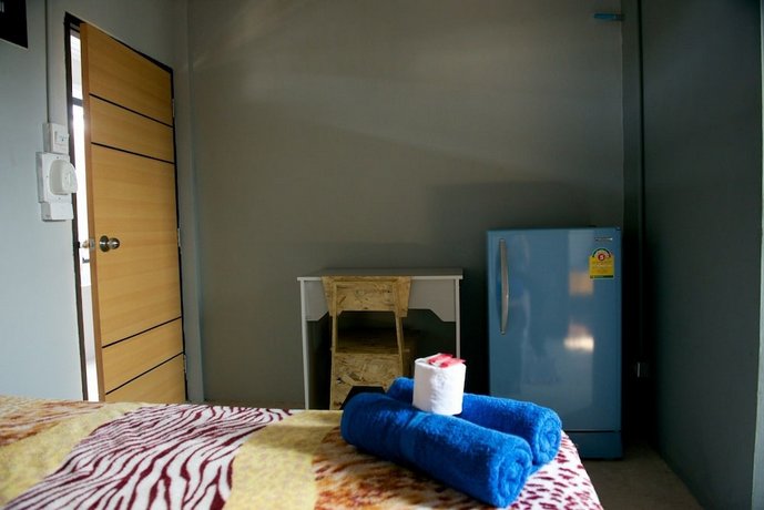 9 Hostel