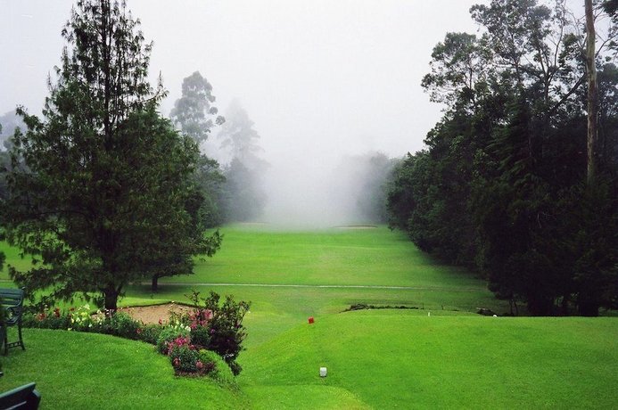 Nuwaraeliya Golf Club