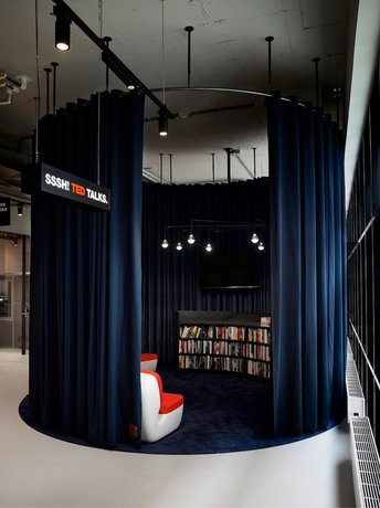 Conference_Room