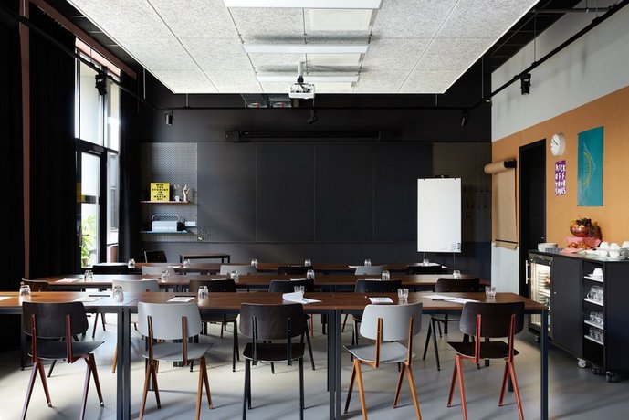 Conference_Room