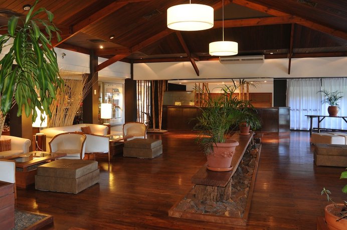 Hotel Raices Esturion