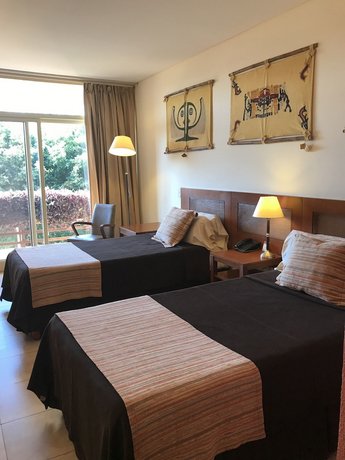 Hotel Raices Esturion
