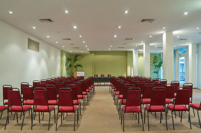 Hotel Raices Esturion