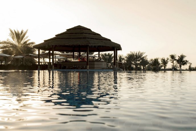 Le Meridien Mina Seyahi Beach Resort & Marina