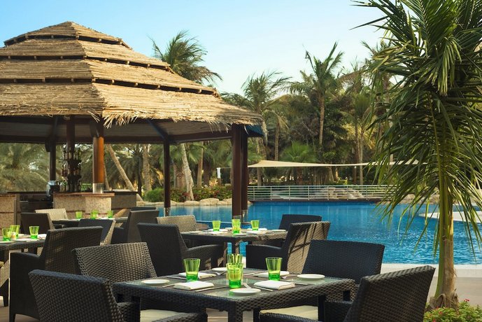 Le Meridien Mina Seyahi Beach Resort & Marina