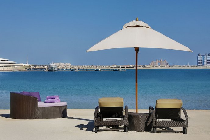 Le Meridien Mina Seyahi Beach Resort & Marina