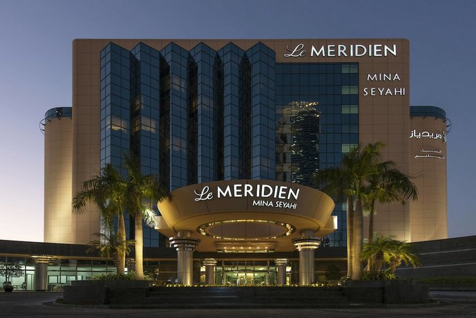 Le Meridien Mina Seyahi Beach Resort & Marina