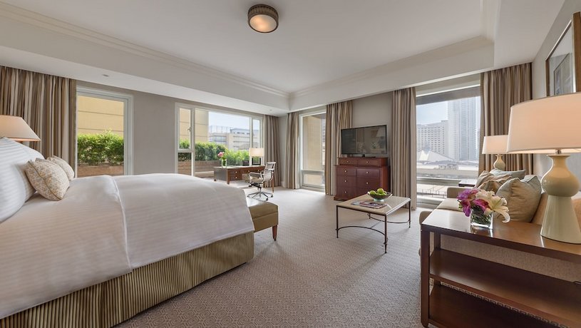 Discovery Primea Makati City Compare Deals About Discovery Primea