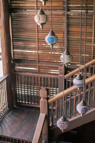 Night Bazaar Inn