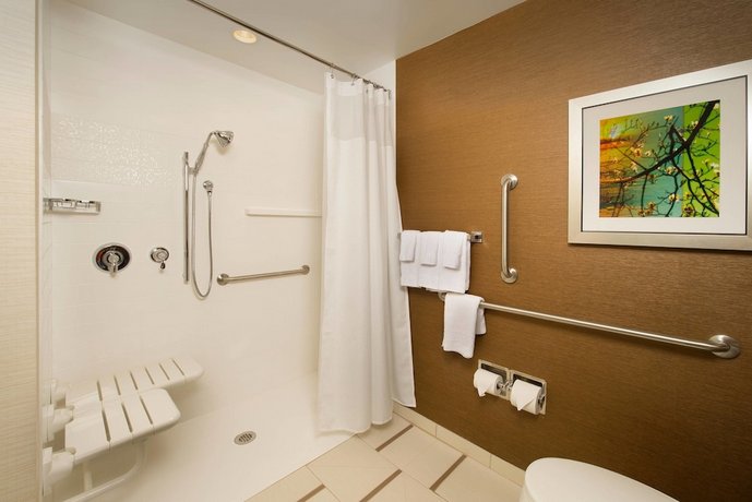 Fairfield Inn & Suites by Marriott Arundel Mills BWI Airport