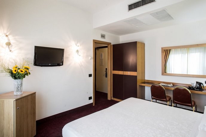 Hotel Mirage Florence
