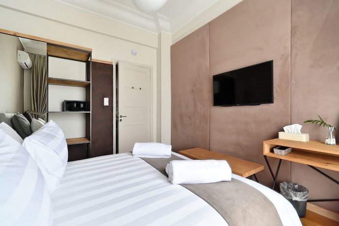 Acropolis Exclusive Residence