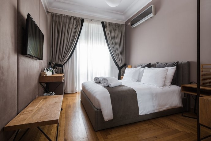 Acropolis Exclusive Residence