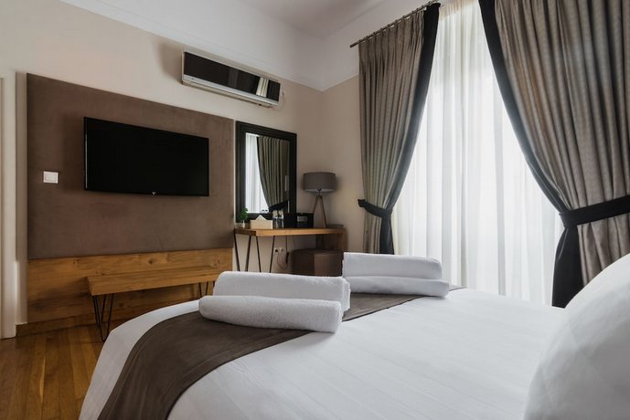 Acropolis Exclusive Residence