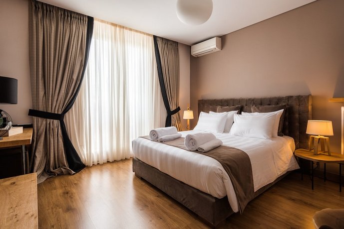 Acropolis Exclusive Residence