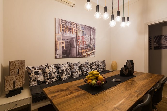 Acropolis Exclusive Residence