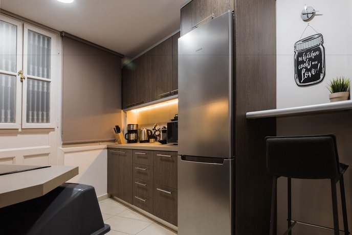 Acropolis Exclusive Residence