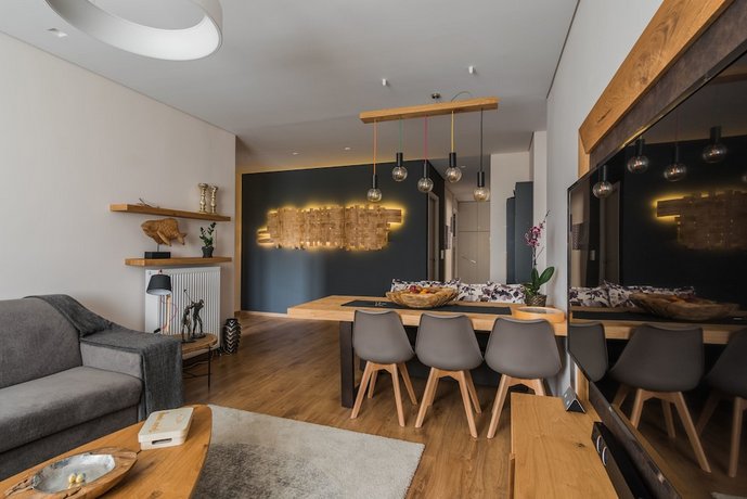Acropolis Exclusive Residence