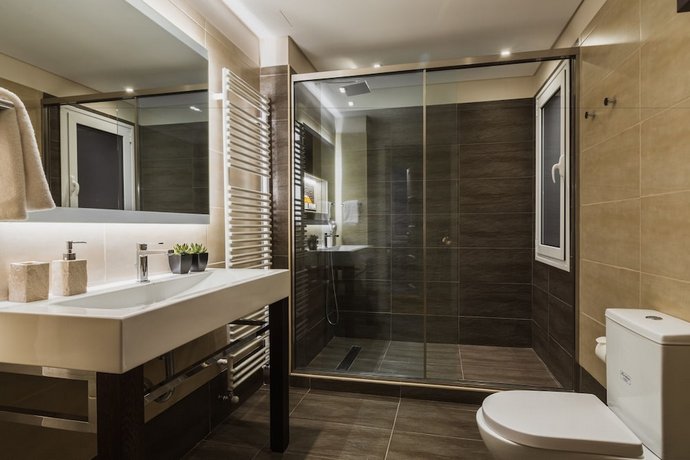 Acropolis Exclusive Residence