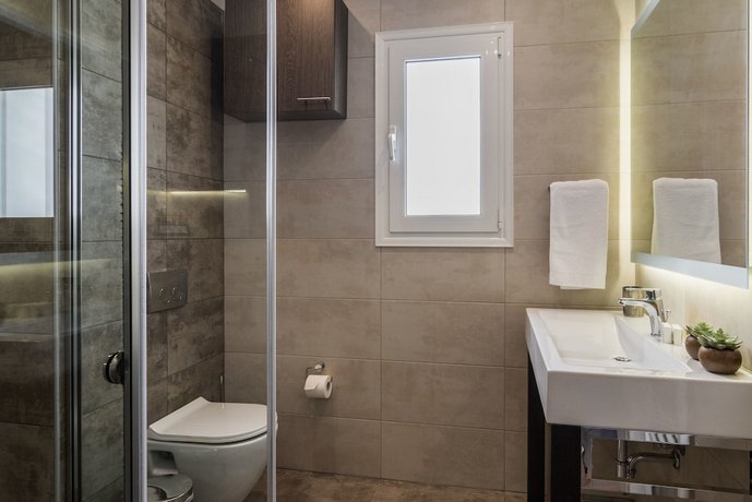 Acropolis Exclusive Residence
