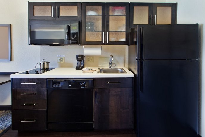 Candlewood Suites OC Airport Irvine West
