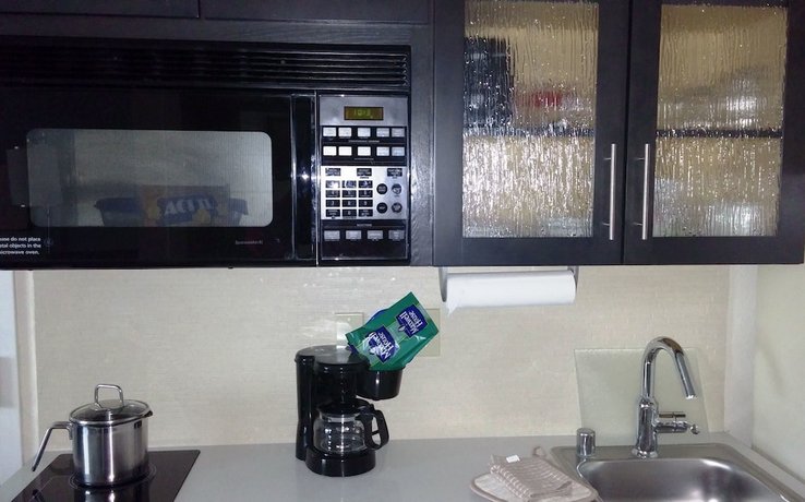 Candlewood Suites OC Airport Irvine West