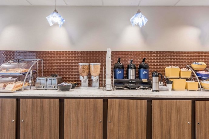 Days Inn by Wyndham Horsham Philadelphia