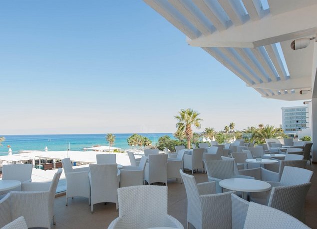 Vrissiana Beach Hotel