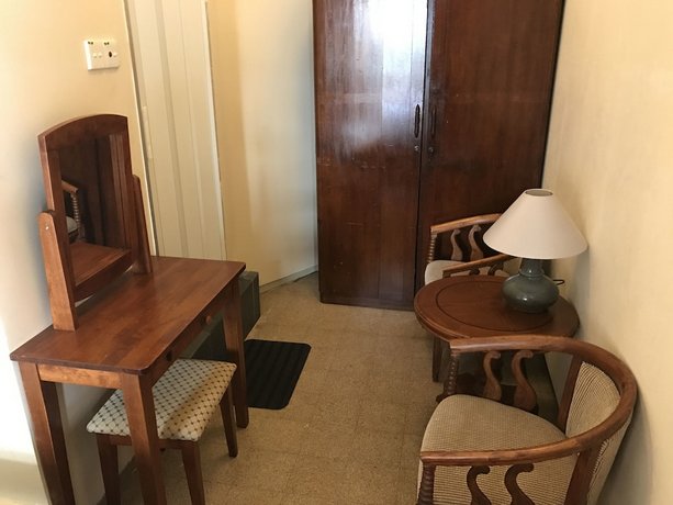 Grocer's inn backpackers guesthouse
