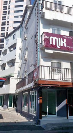 The Mix Bangkok - Phrom Phong