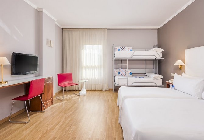 Tryp Melilla Puerto Hotel