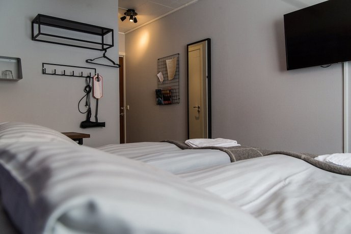 SPiS Hotel & Hostel