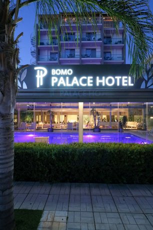 Palace Hotel Bomo Club