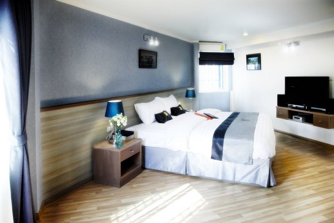 Poste 43 Residence