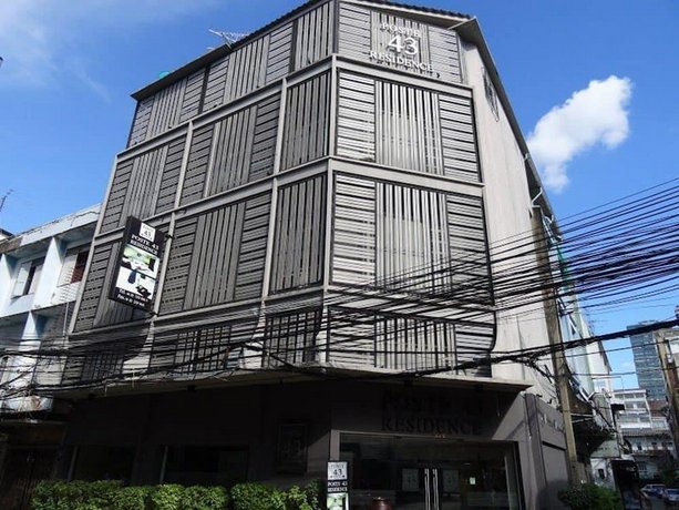 Poste 43 Residence