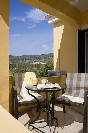 Anthemis Luxury Villas