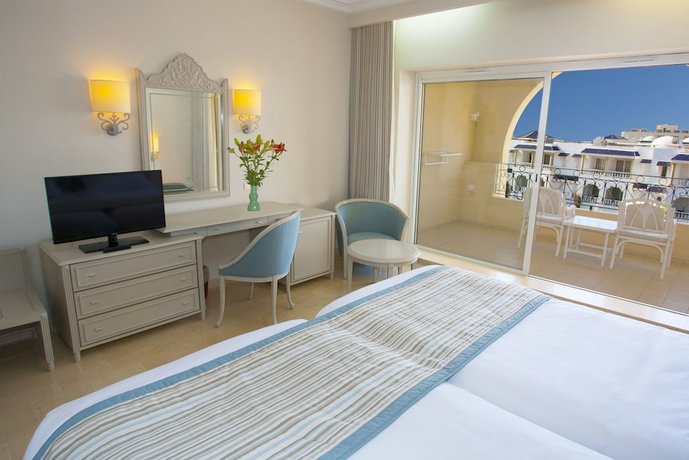 Iberostar Averroes