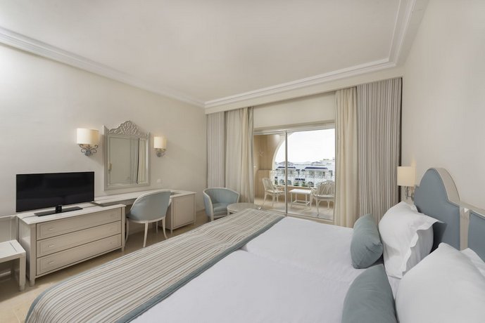 Iberostar Averroes