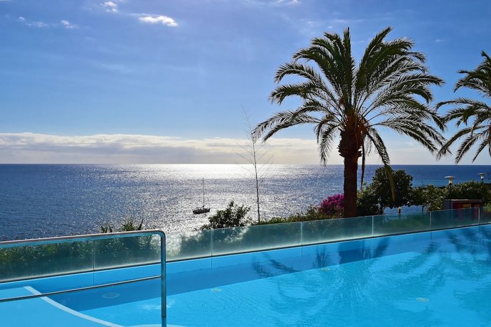 Pestana Promenade Ocean Resort Hotel