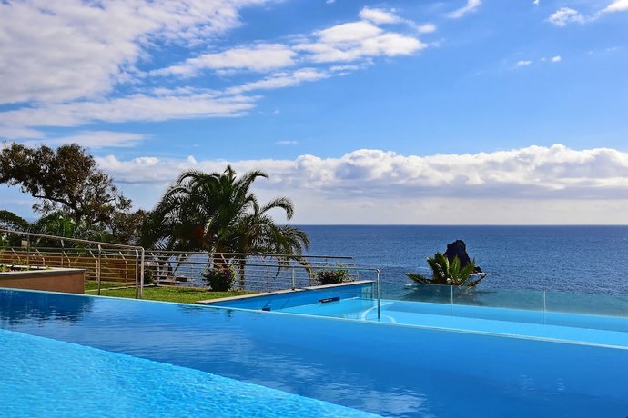 Pestana Promenade Ocean Resort Hotel