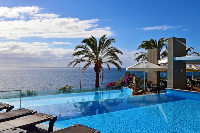 Pestana Promenade Ocean Resort Hotel